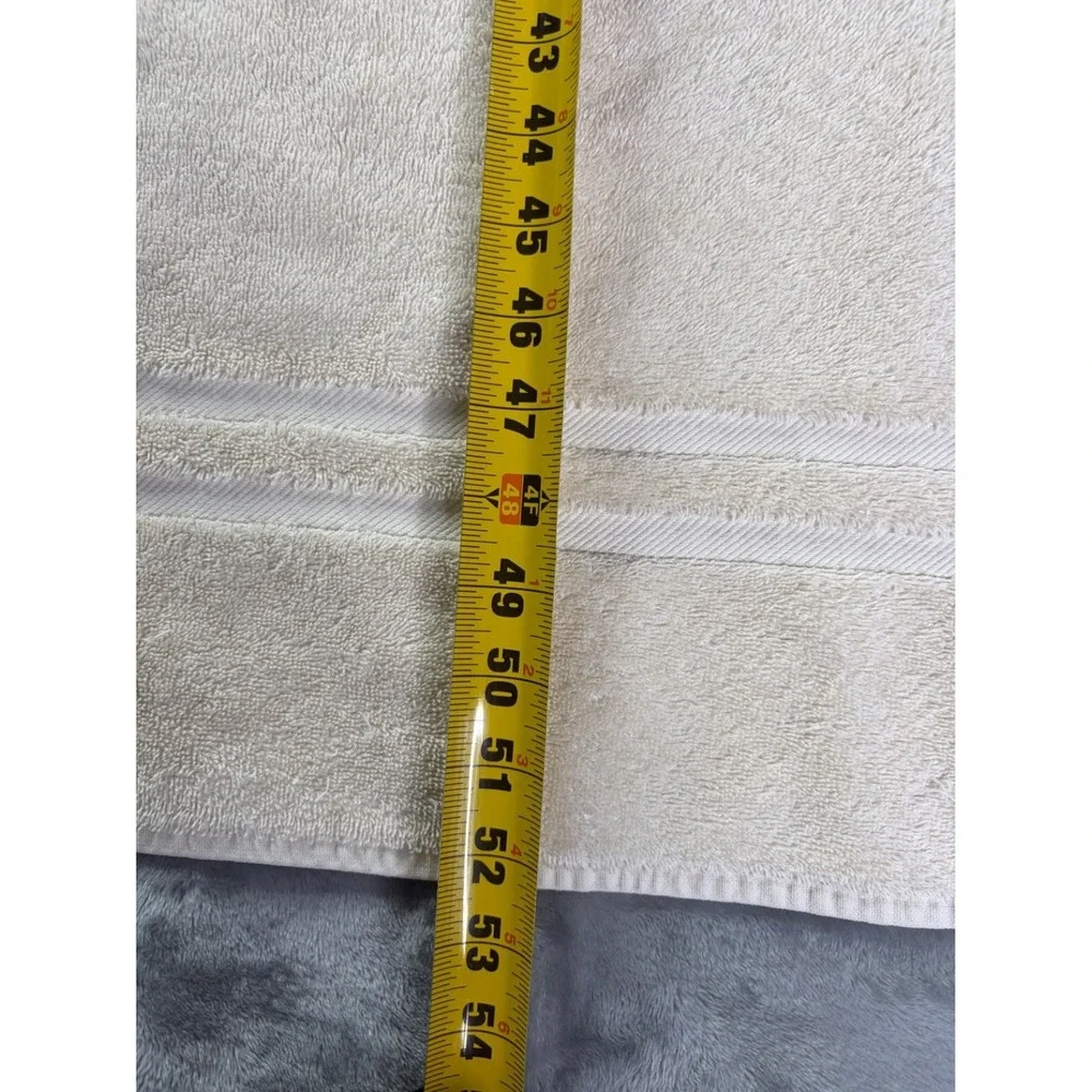 Ralph Lauren Cotton Bath Towel 32 X 53 in Ivory Cream